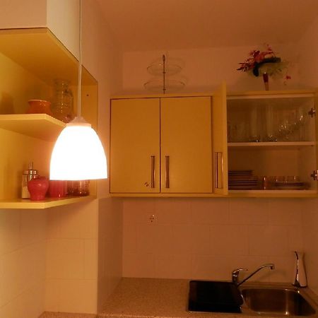 Csiki Apartman Budaörs Rum bild