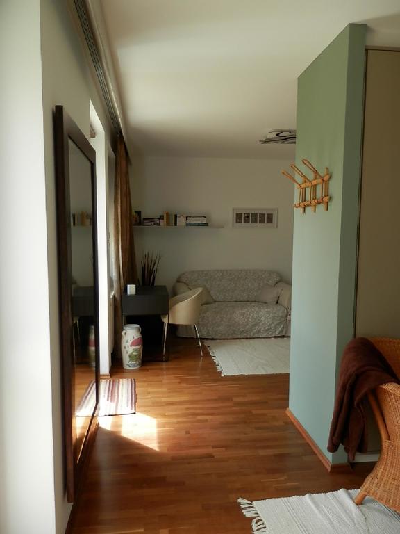 Csiki Apartman Budaörs Rum bild